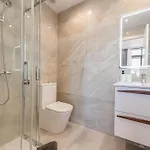 Charming Paraiso Εστεπόνα